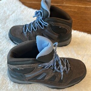 Waterproof Hi Tec hikers